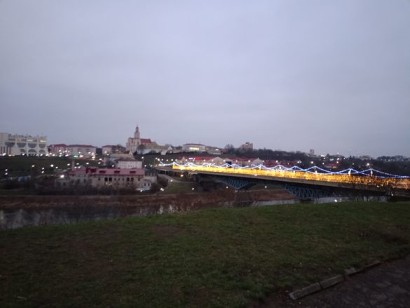oplus_0